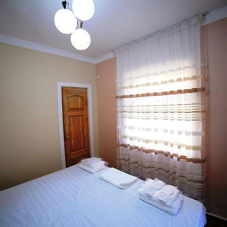 Muslima Hotel Bukhara Esterno foto