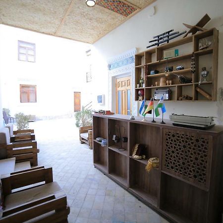 Muslima Hotel Bukhara Esterno foto