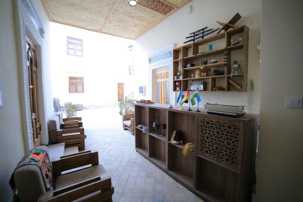 Muslima Hotel Bukhara Esterno foto