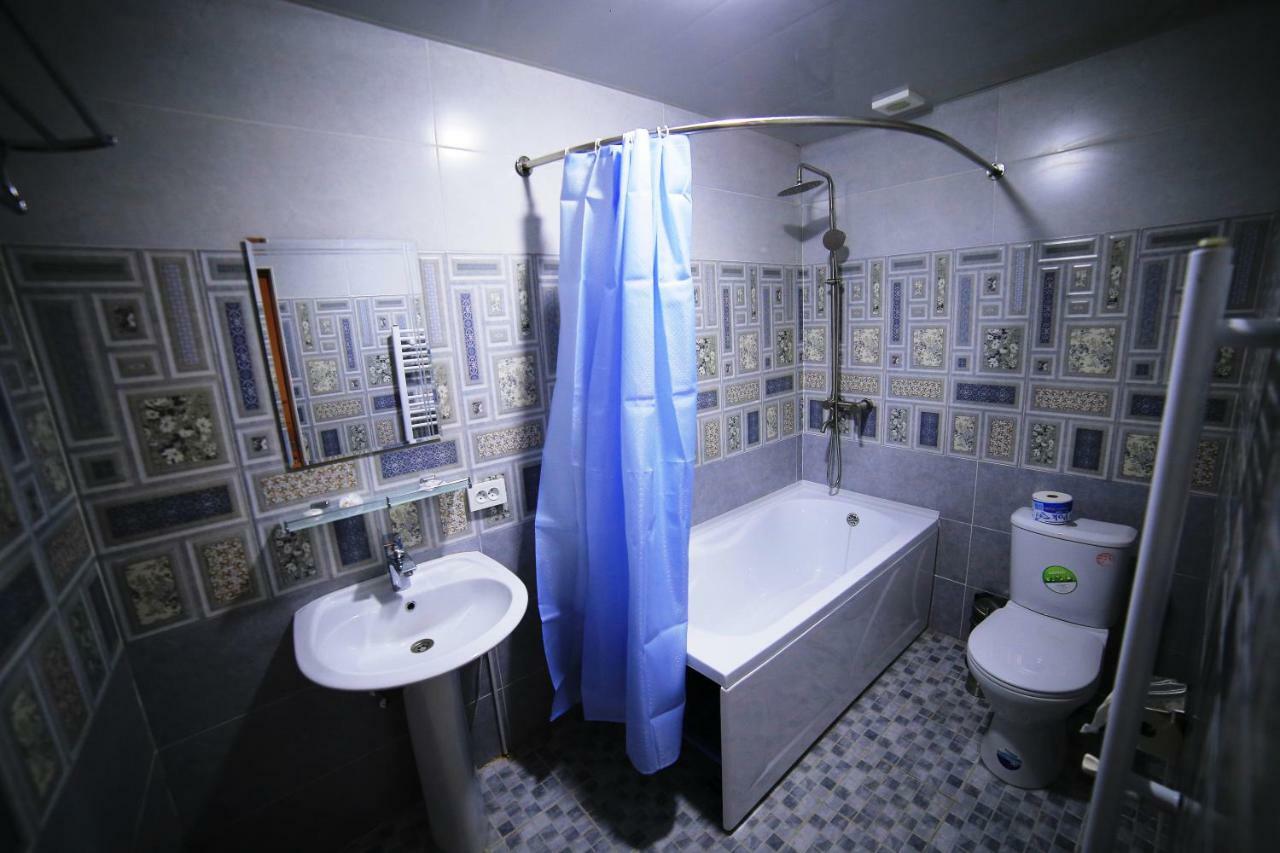 Muslima Hotel Bukhara Esterno foto