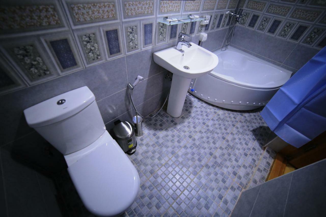 Muslima Hotel Bukhara Esterno foto