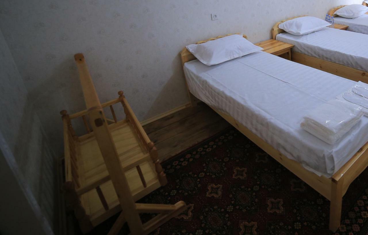 Muslima Hotel Bukhara Esterno foto