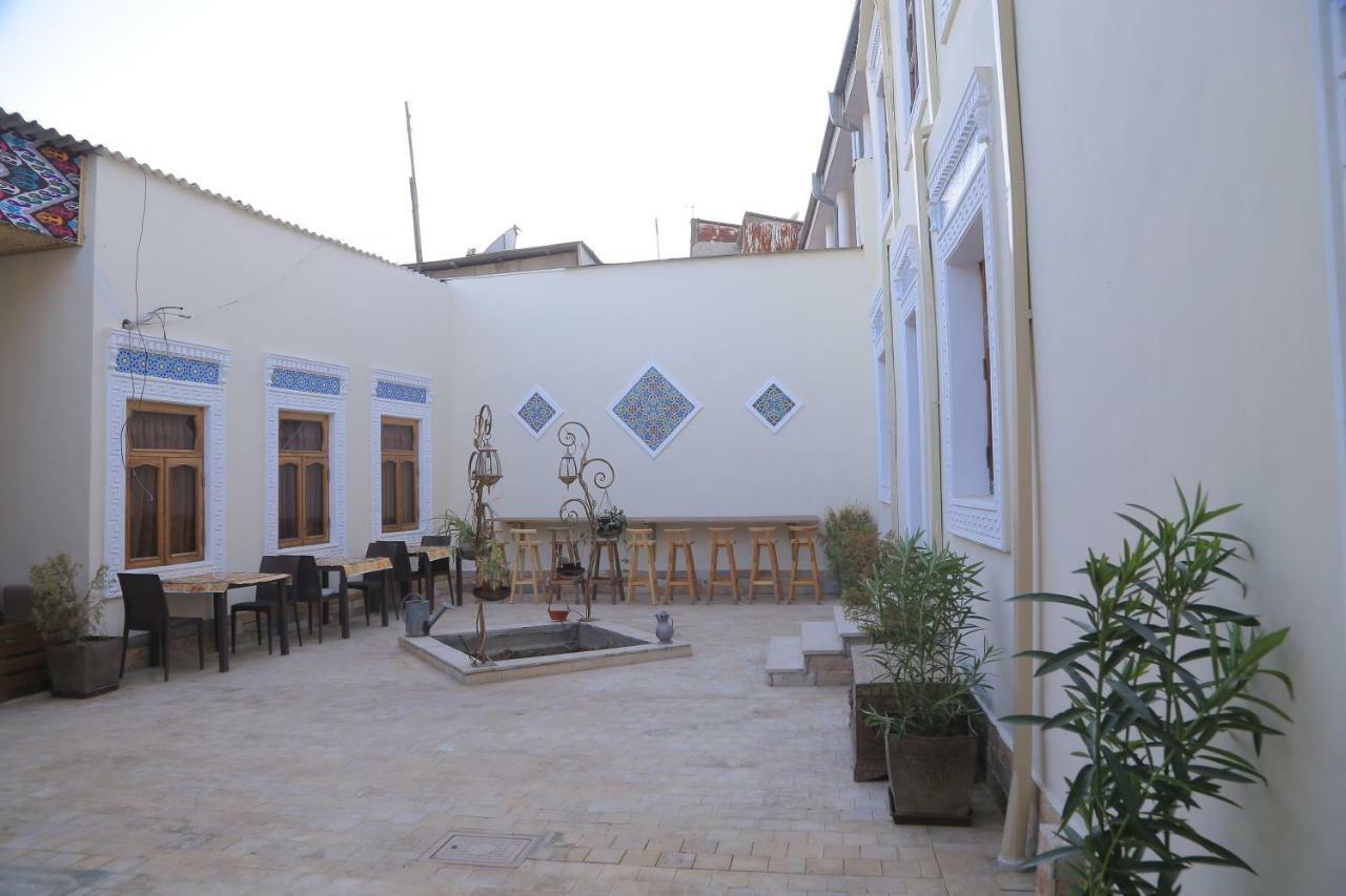 Muslima Hotel Bukhara Esterno foto