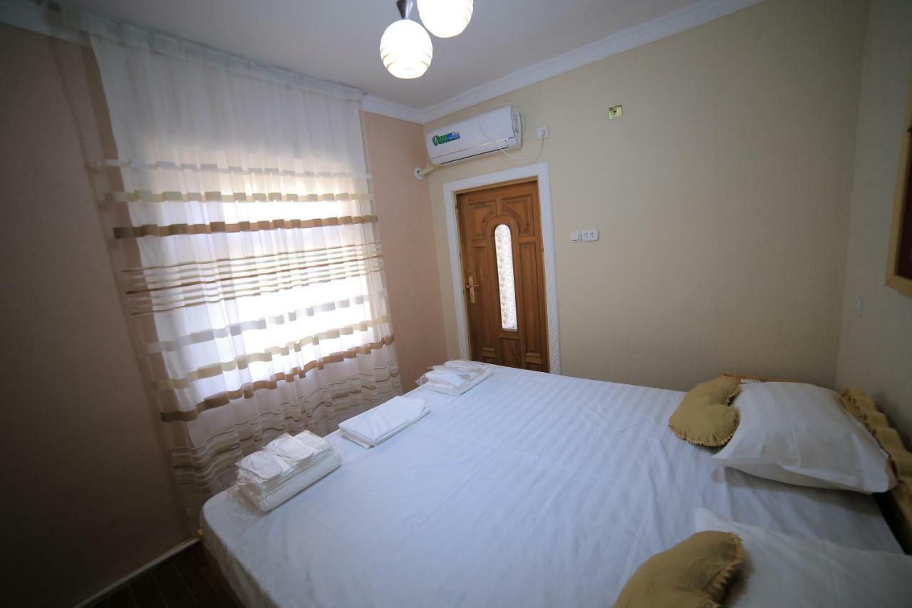 Muslima Hotel Bukhara Esterno foto