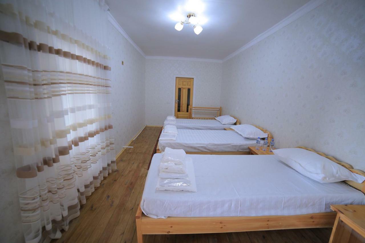 Muslima Hotel Bukhara Esterno foto